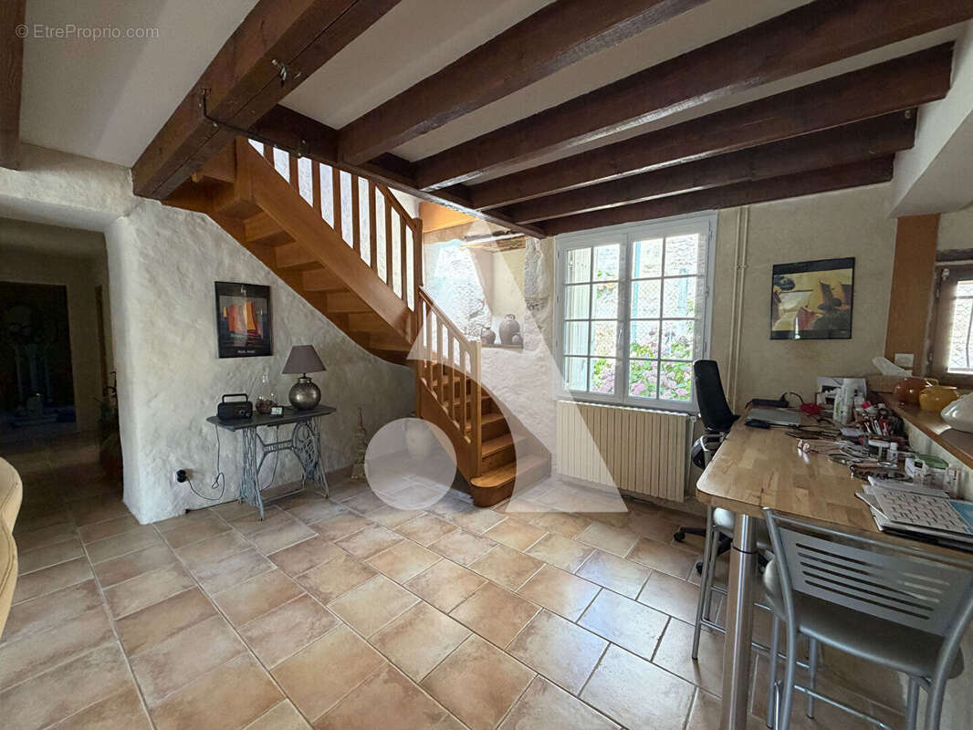 Maison Bessines 7 pièce(s) 137.10 m2 - photo 4