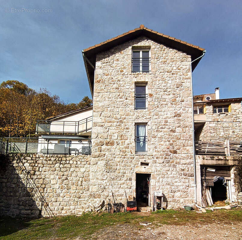 Maison à LABASTIDE-SUR-BESORGUES