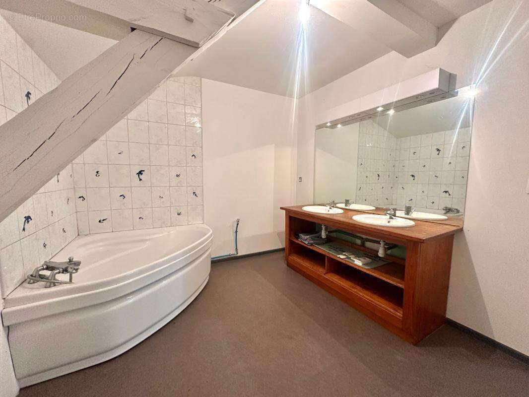 Appartement à VILLANDRAUT