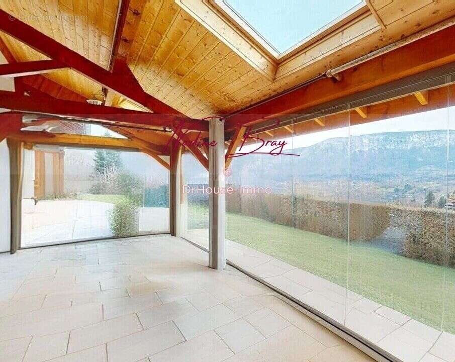 Maison à DULLIN