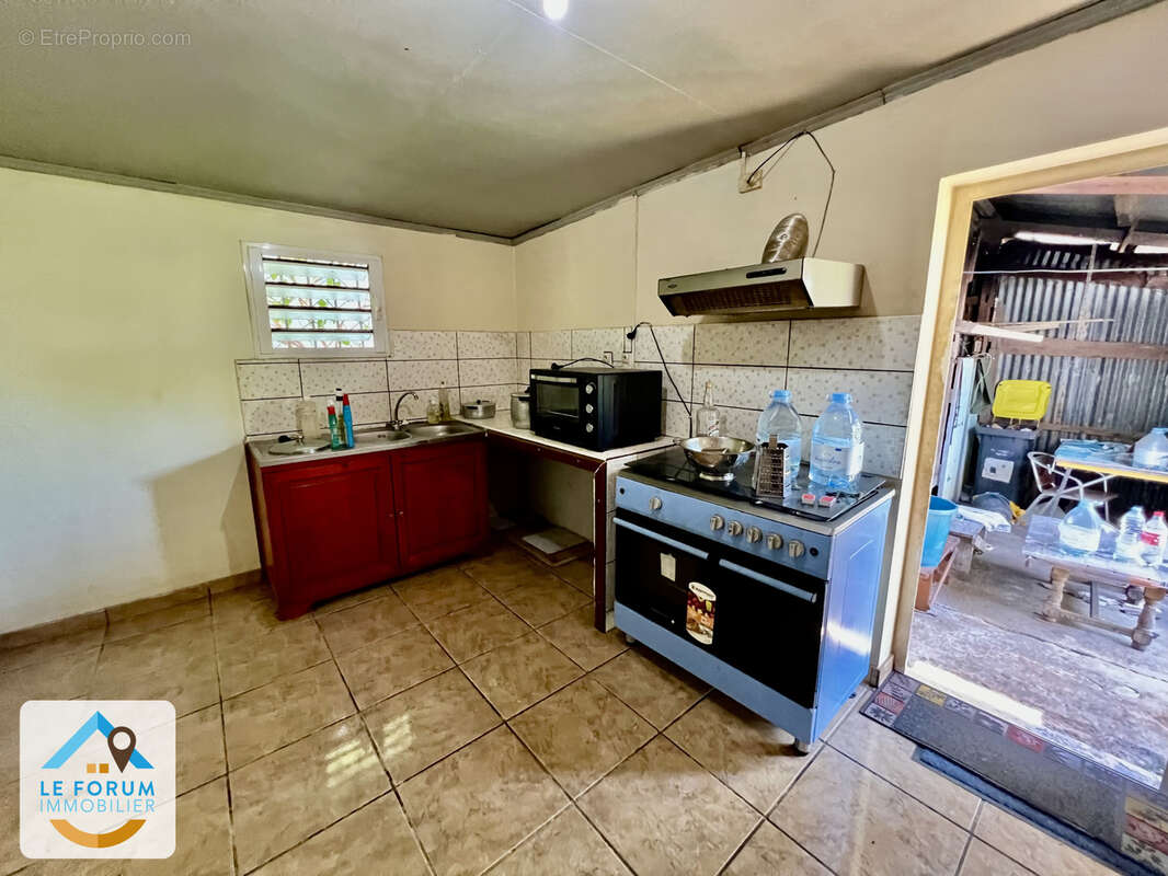 Saint joseph 97480 - villa f3 habitable de suite -varangue + garage - terrain clos et piscinable - facile d'ac - photo 5