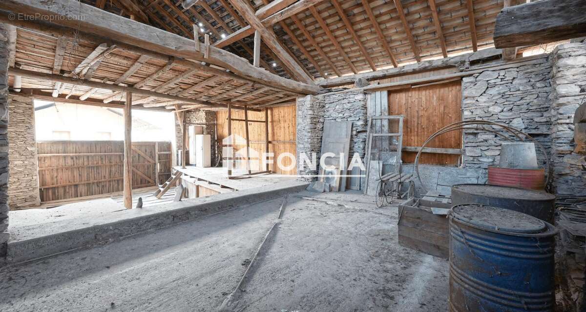 Maison à LA ROCHETTE