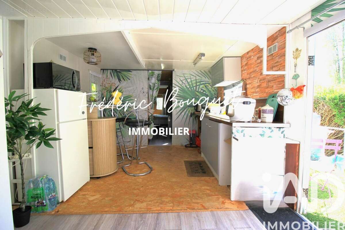 Photo 5 - Terrain à CONDE-SAINTE-LIBIAIRE