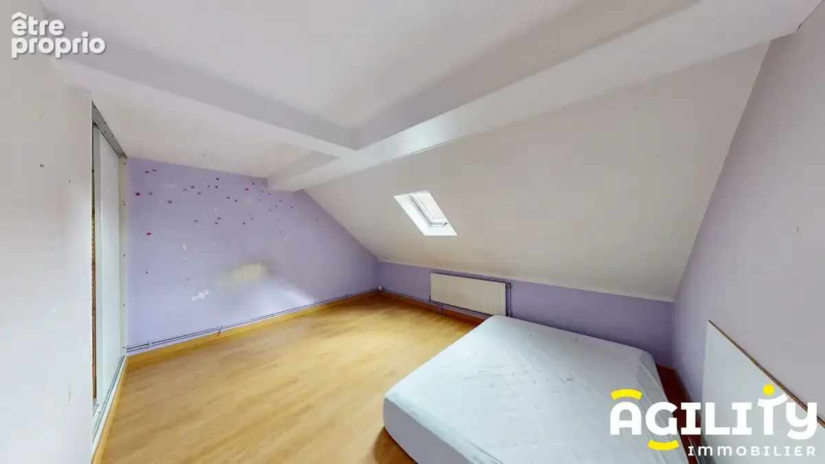 Maison 4 pièces 76 m² à vendre à Croix (59170) - photo 7