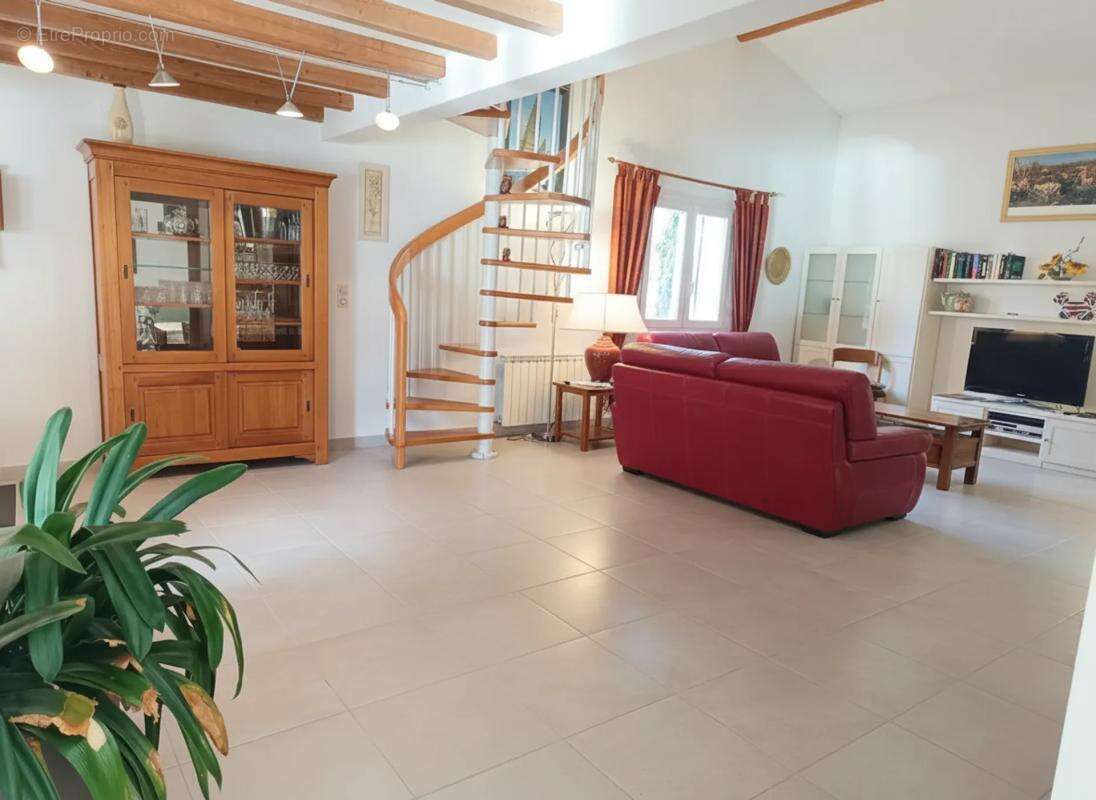 Maison à FORCALQUEIRET