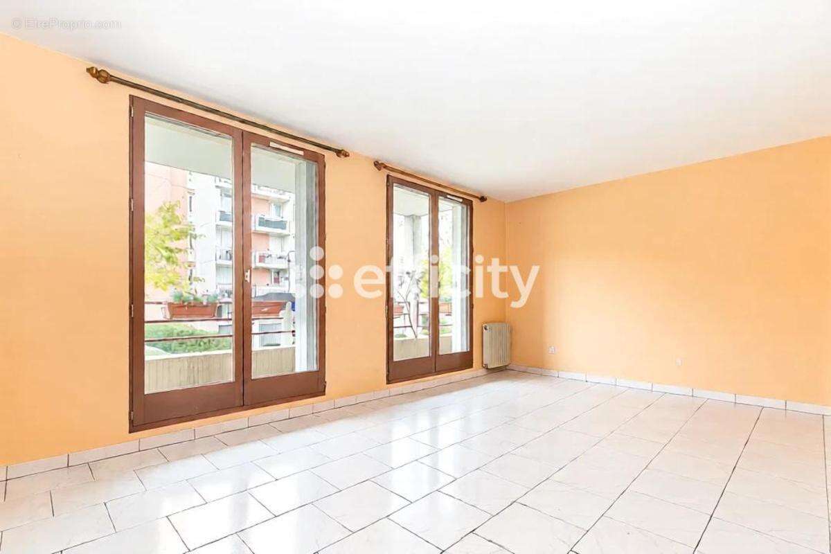 Appartement à BEZONS