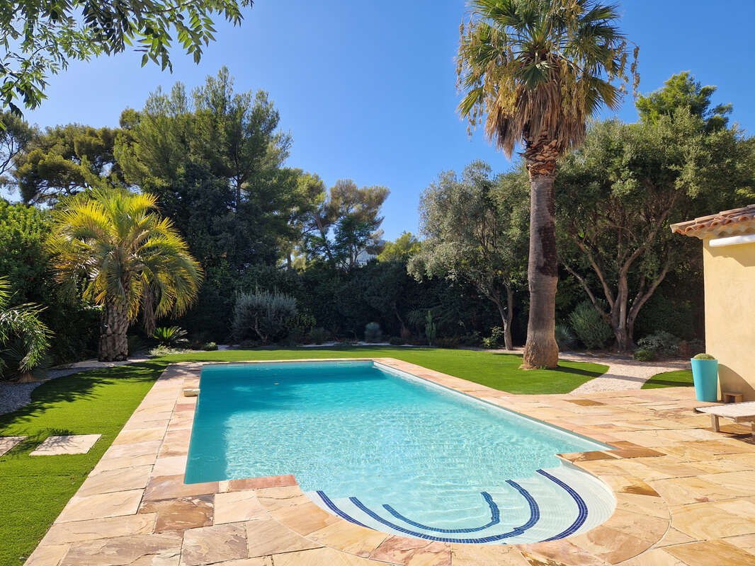 Maison à LA VALETTE-DU-VAR