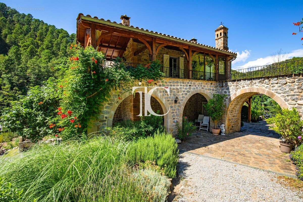 Maison à LES VANS