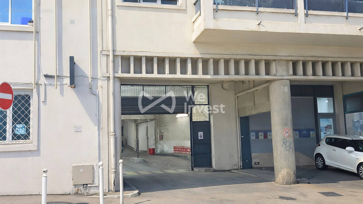 Parking à TOULON