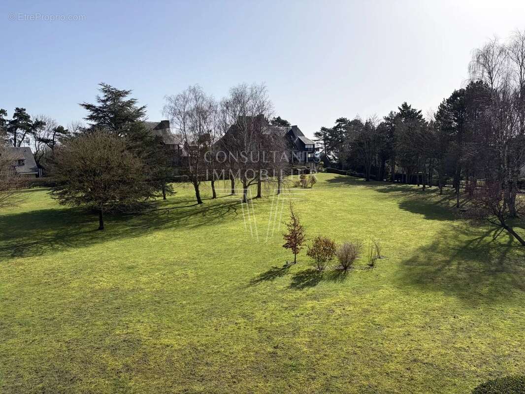 Appartement à TOURGEVILLE