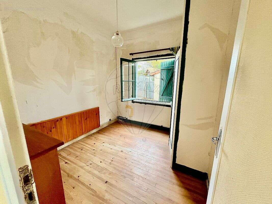 Maison à SAINT-GEORGES-DE-DIDONNE