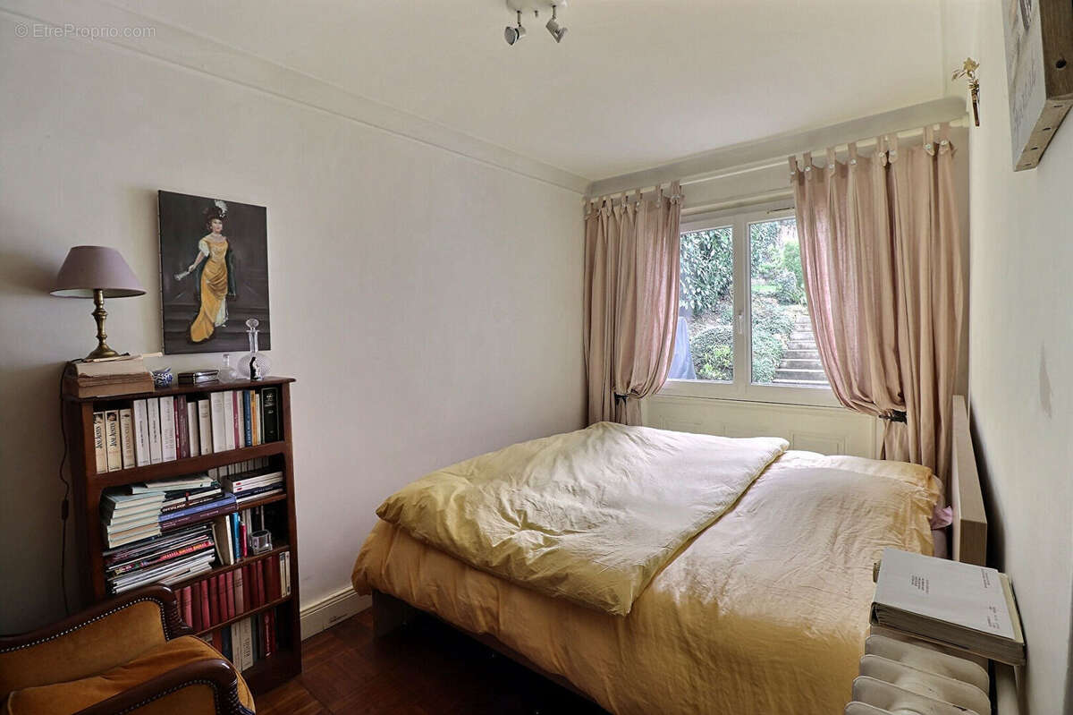 Maison à L'ETANG-LA-VILLE