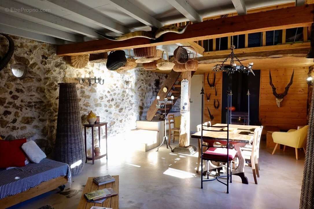 Maison à SAINT-GIRONS