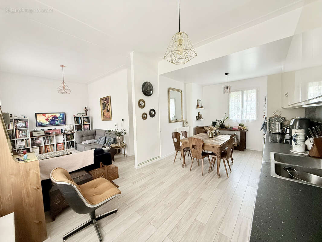 Maison à MAISONS-ALFORT