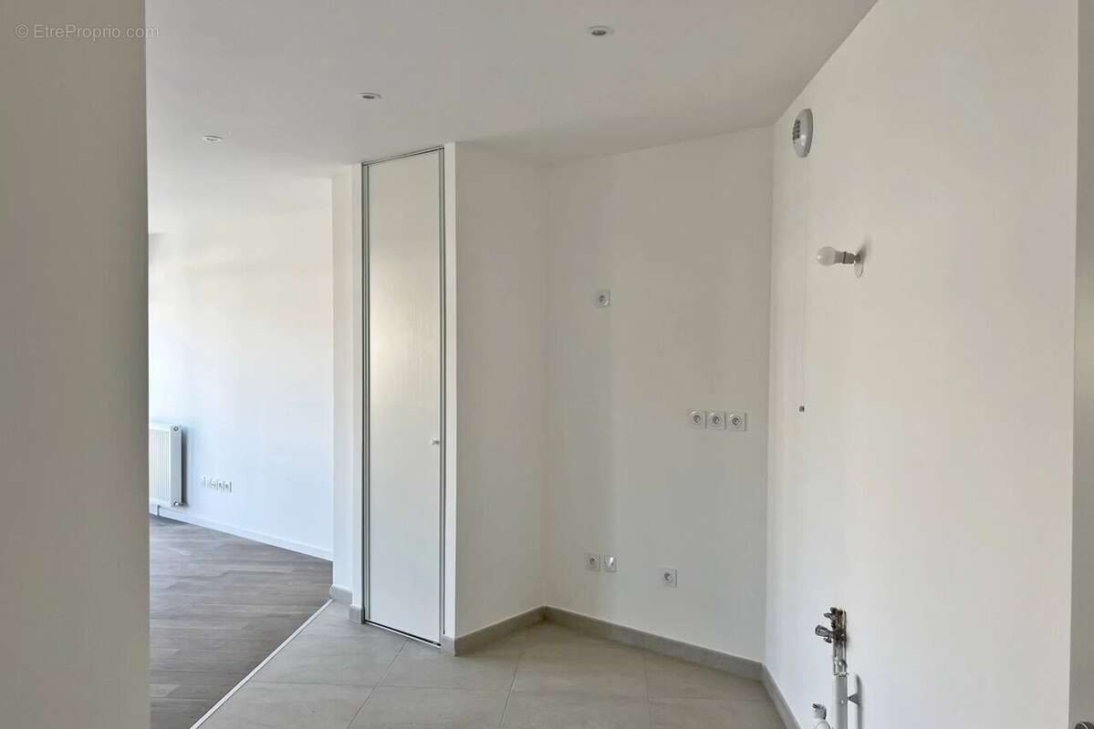 Appartement à SAINT-MAUR-DES-FOSSES