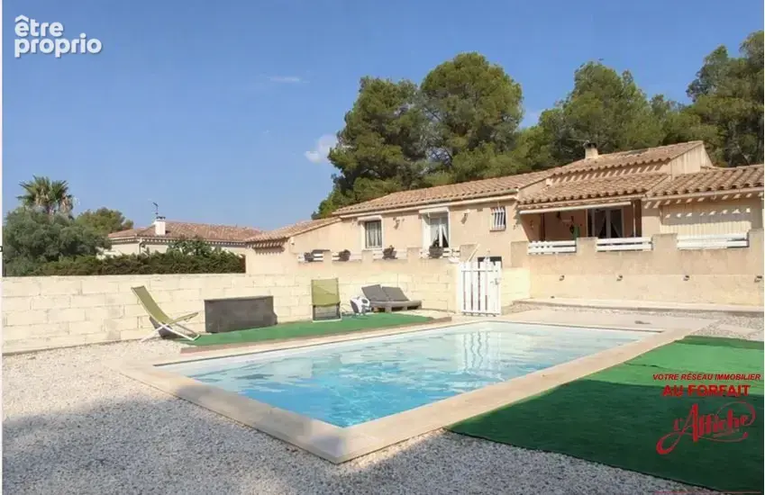 Maison de plain pied avec piscine - photo 1