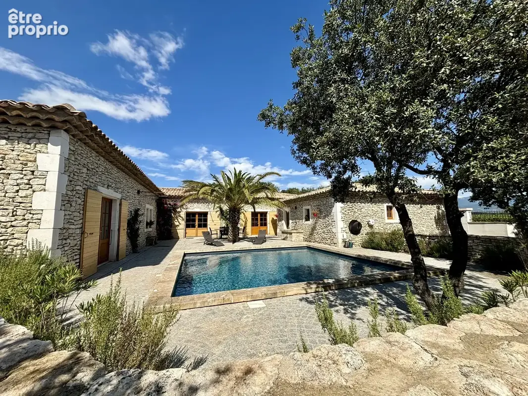 Exceptionnel!  a grignan , superbe mas en pierres avec piscine. - photo 12