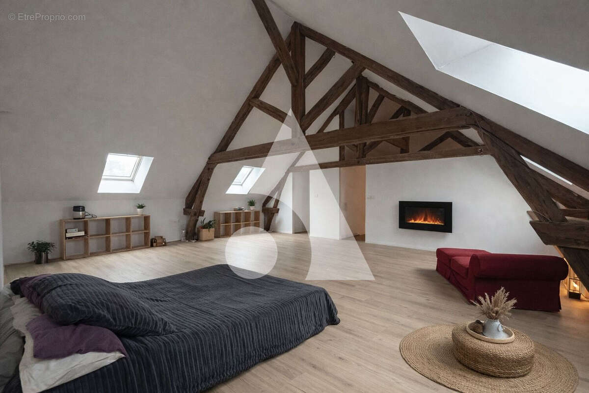 Maison à AMILLIS