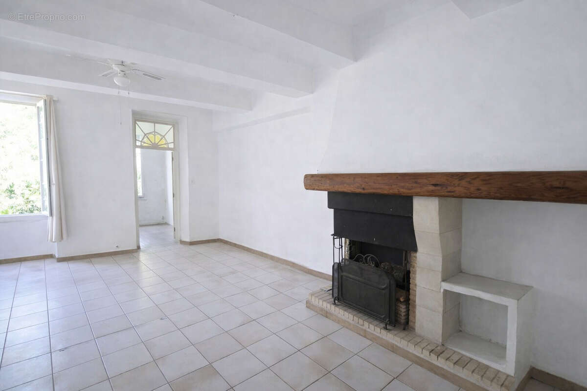 Maison à BARJOLS