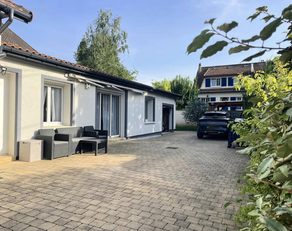 Maison à SUCY-EN-BRIE