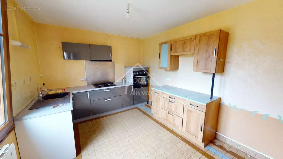 Maison à SALIGNY-SUR-ROUDON