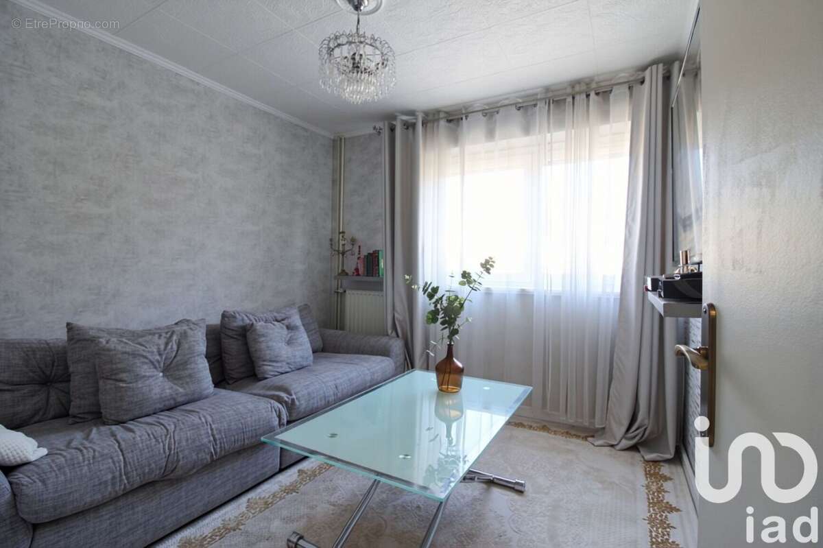 Photo 3 - Maison à VILLIERS-LE-BEL