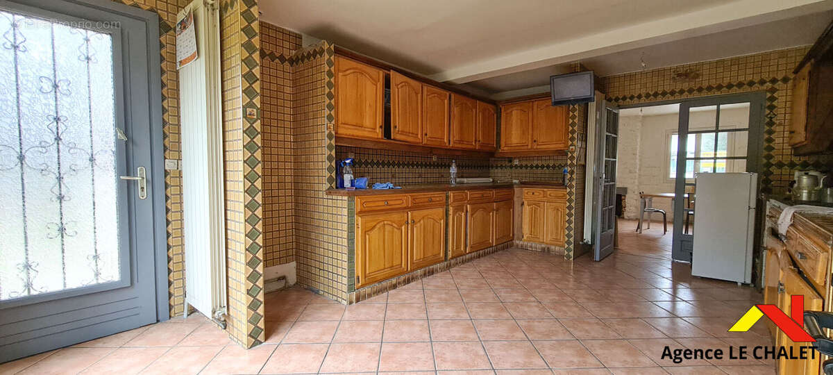Maison 7 pièces - 5 chambres de plain-pied 140m² - photo 6