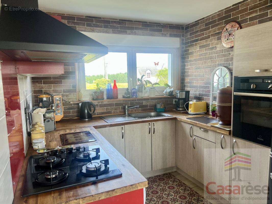 Terrain à PLOUHINEC