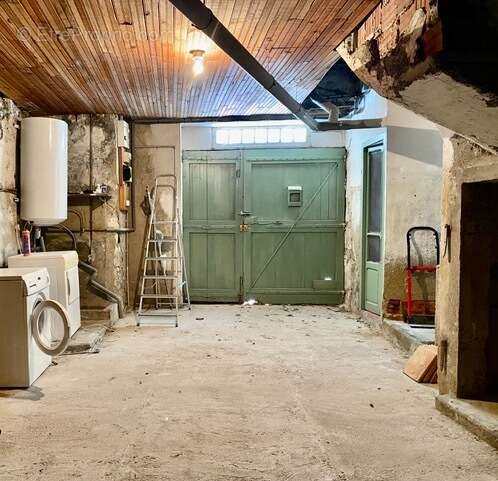 Maison à SAINT-GENIES-DE-FONTEDIT