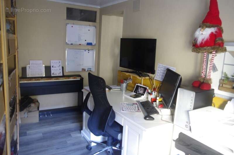 Maison à VIC-FEZENSAC