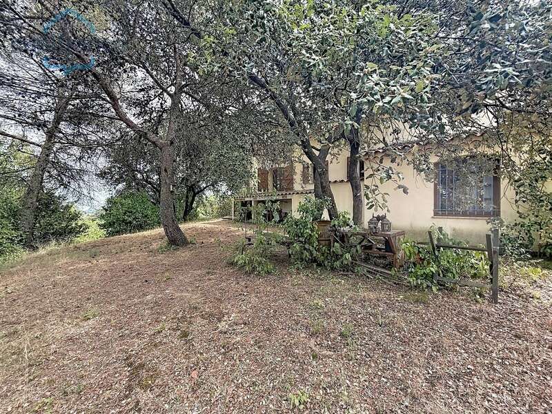 À vendre à 10 min d'Anduze: Maison avec Gîte et Piscine - Idéale pour Investissement ou Accueil Familial ! - photo 4