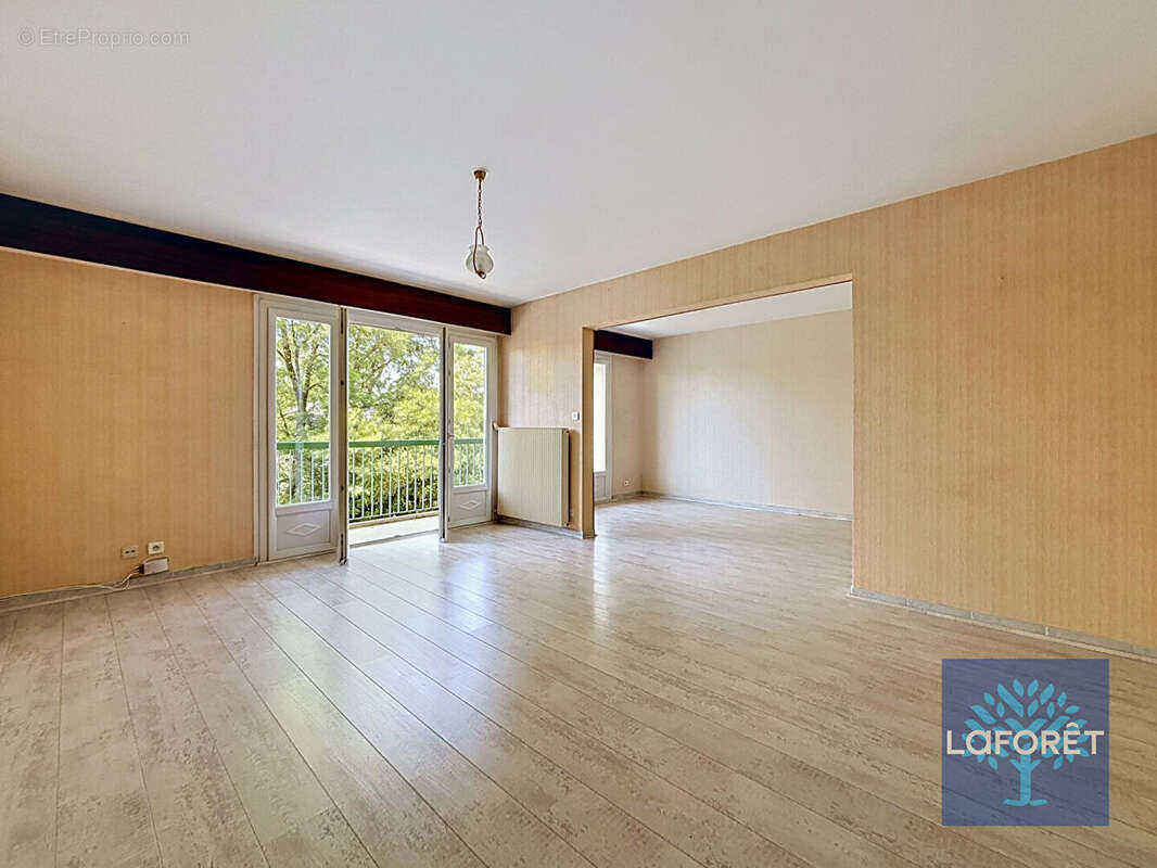 Appartement familial 96 m² - La Roche-sur-Yon secteur Proche Pentagone - photo 3