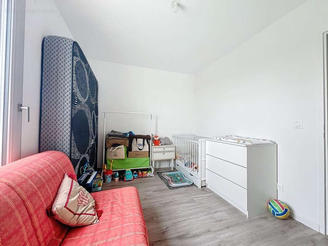 Appartement à CHENNEVIERES-SUR-MARNE