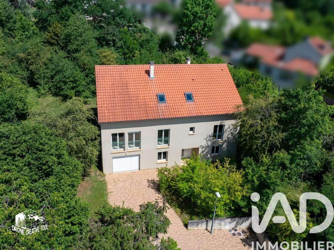 Photo 2 - Maison à SCY-CHAZELLES