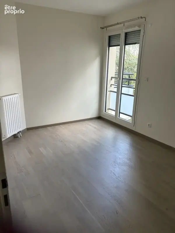 A vendre T2 centre ville d 0livet - photo 3