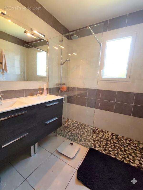  Maison DPE AA – Sérénité et confort à Barcelone-du-Gers - photo 7