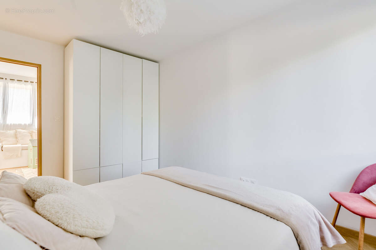 Appartement à MARSEILLE-7E