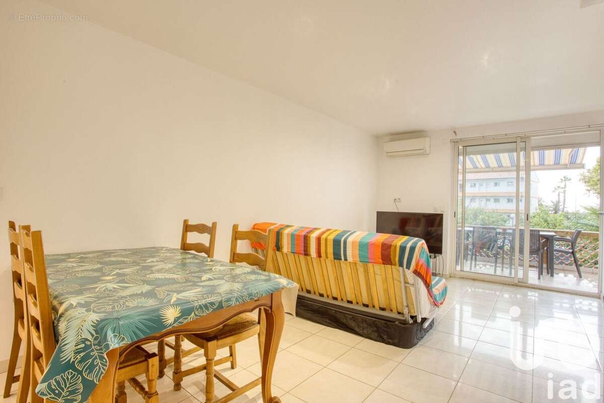 Photo 2 - Appartement à FREJUS