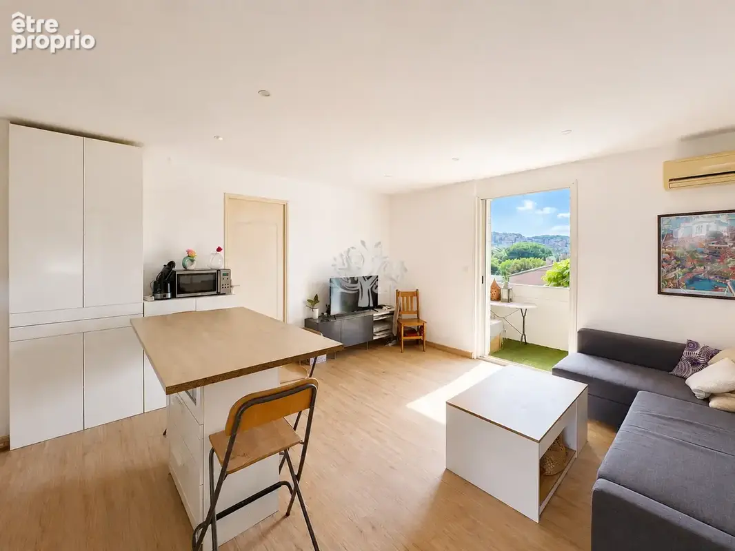 Appartement à SANARY-SUR-MER