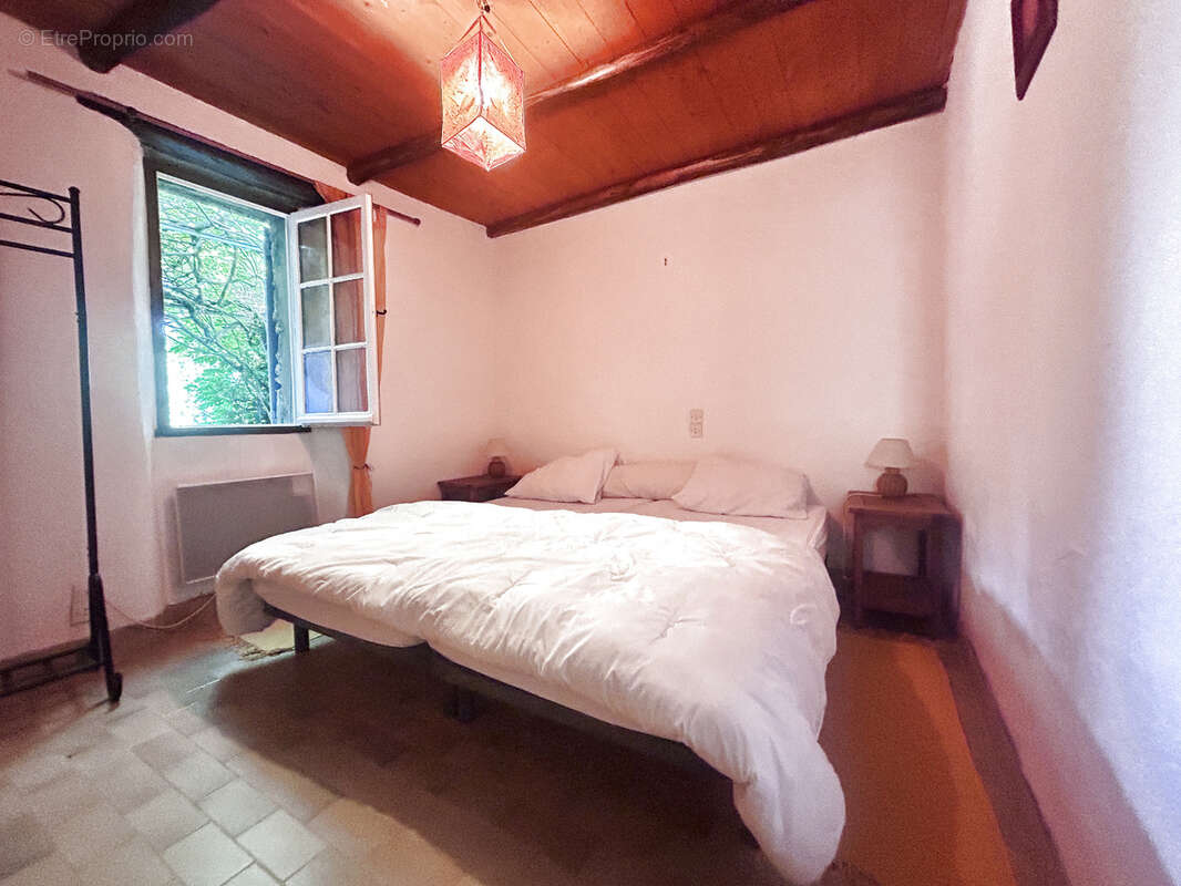 Maison à SAINT-ANDRE-DE-MAJENCOULES