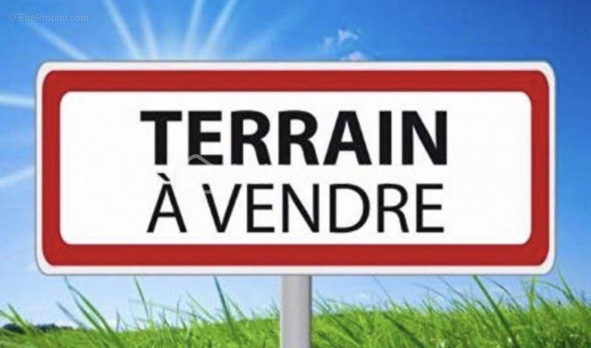 Terrain à BRAY-SUR-SEINE