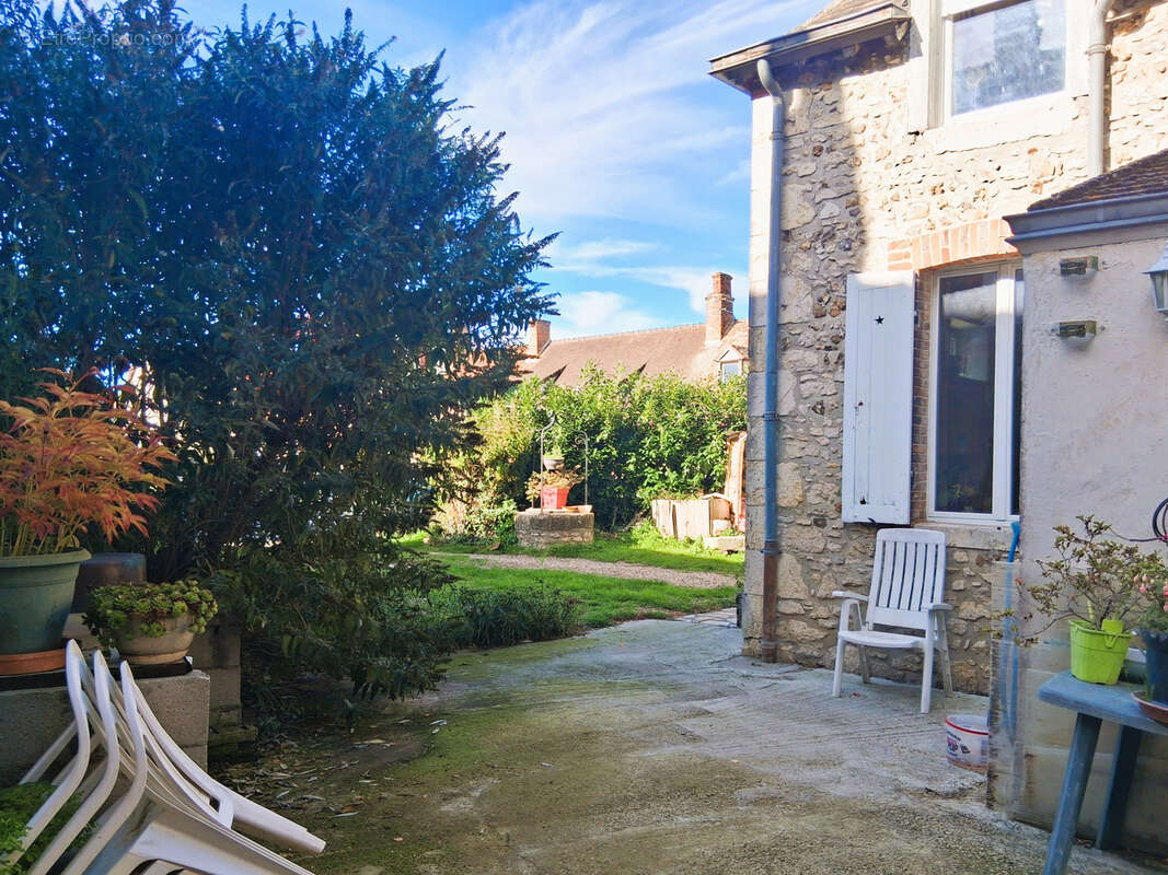Maison à LA BUSSIERE
