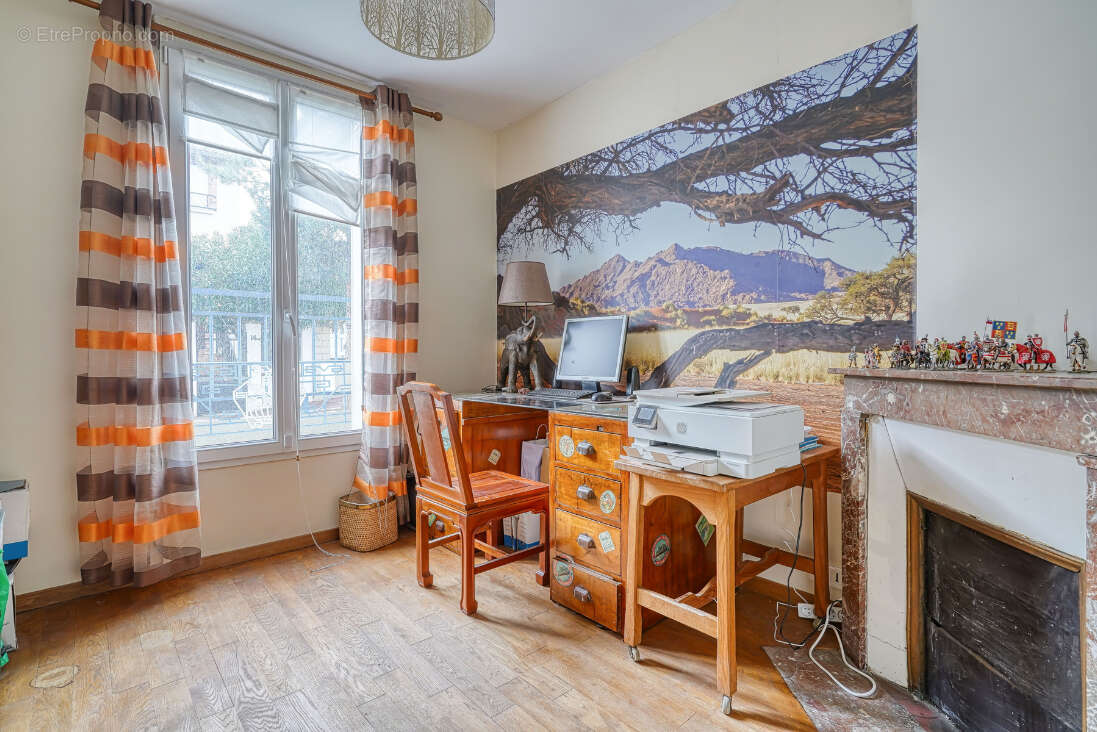 Maison à LE PLESSIS-ROBINSON