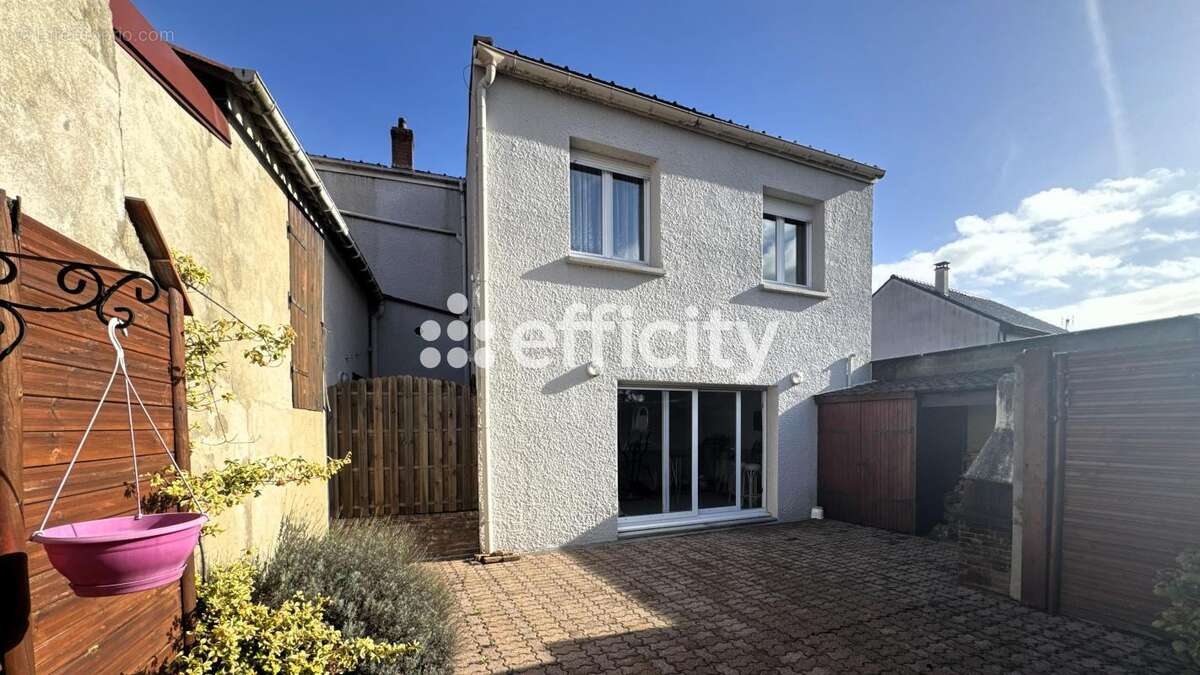 Commerce à ISBERGUES