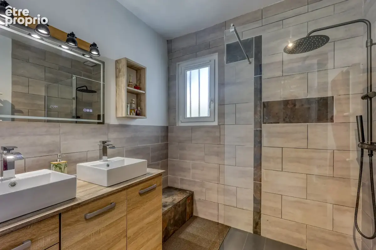 Maison familiale - 8 pièces - 2 Appartements - 171 m2 - photo 15