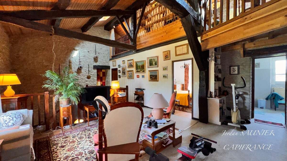 Propriété d’exception en pleine campagne – 292 m² – 2 hectares – gîte – piscine – calme absolu proche de caraman (31) - photo 14