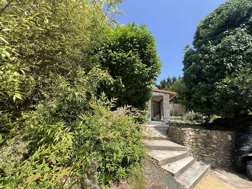 Maison à SAINT-BRICE-SOUS-FORET