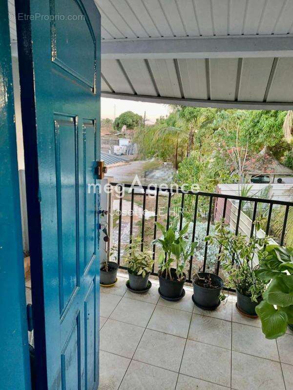 Appartement à MATOURY
