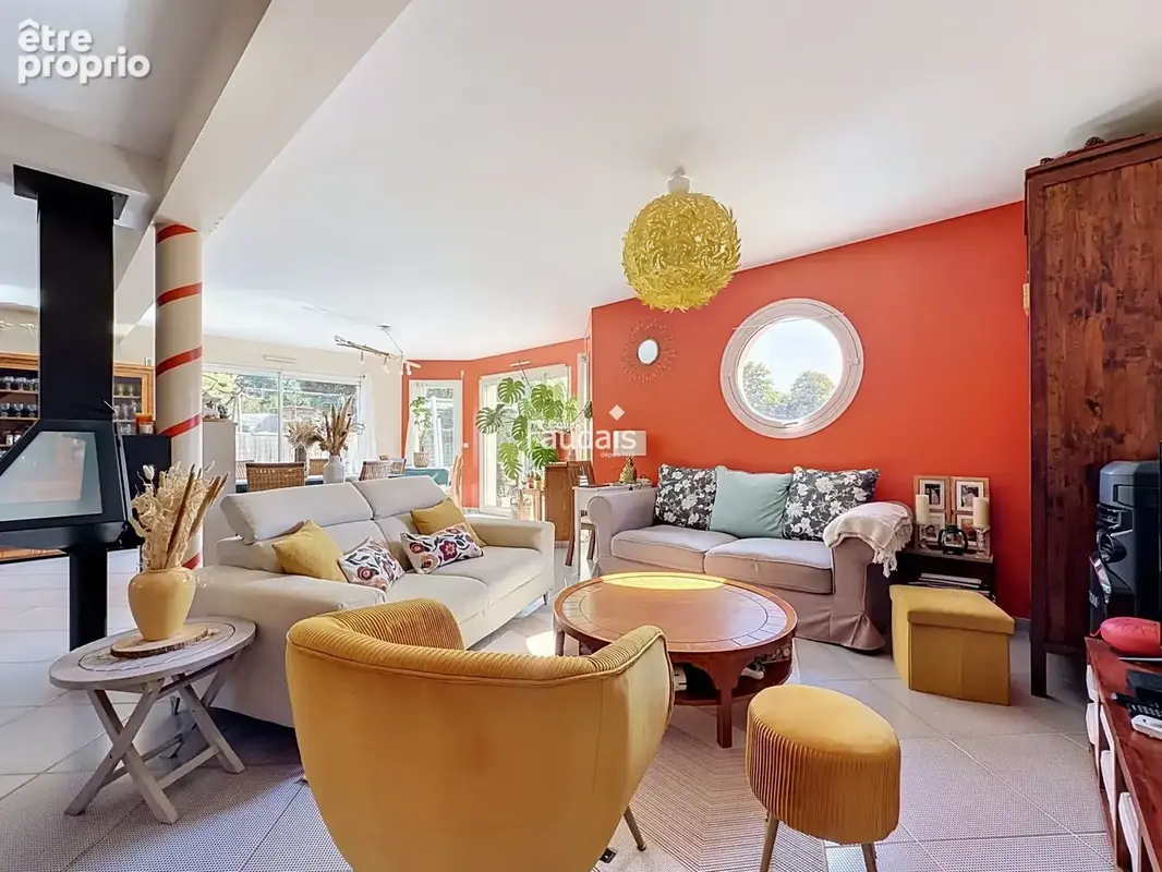 Maison 175 m² à Saint-Lo  - photo 6