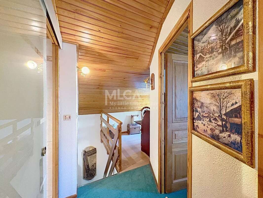 Trois pièces en duplex vue dominante - photo 11